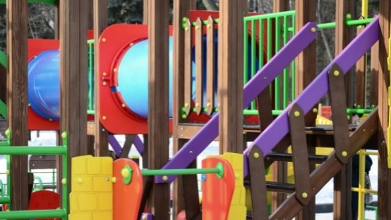 3 Essential Features for Commercial Playgrounds