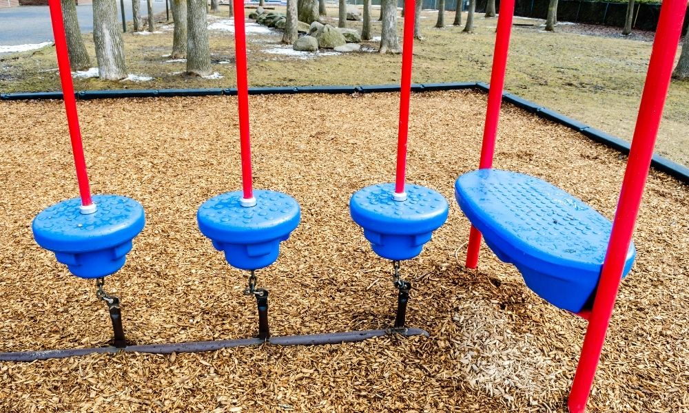 3 Great Alternatives To Use for Playground Borders